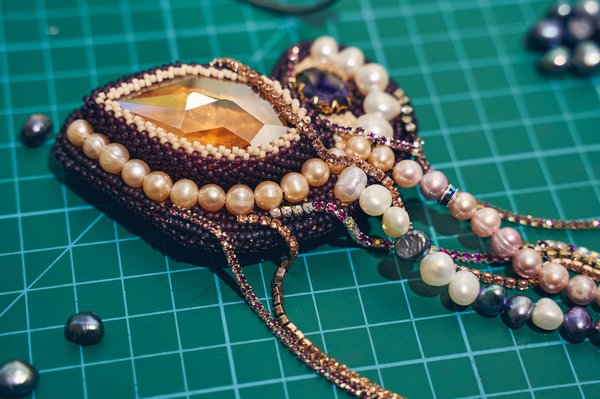 Comment choisir sa bijouterie à Genève pour acheter un bijou fantaisie ?